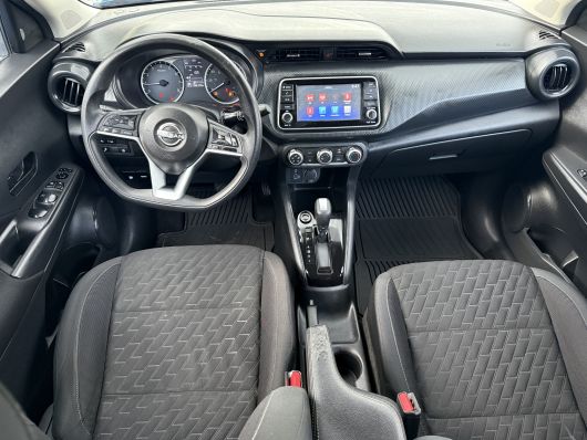 Nissan Kicks S