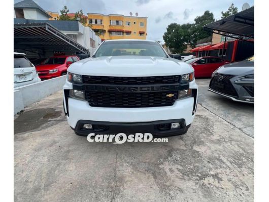 Chevrolet Silverado Camioneta en venta