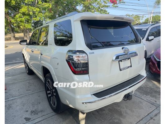 Toyota 4Runner Jeepeta en venta