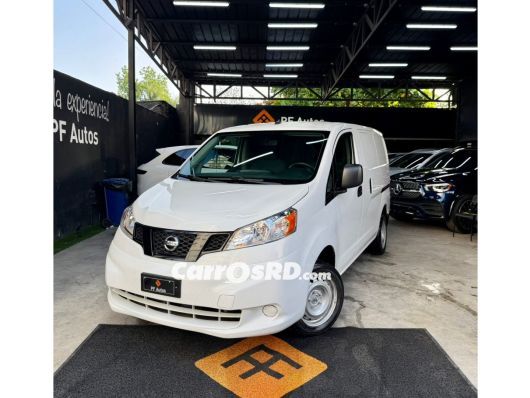 Nissan NV Minivan en venta
