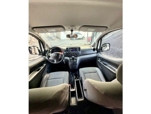 Nissan NV 200