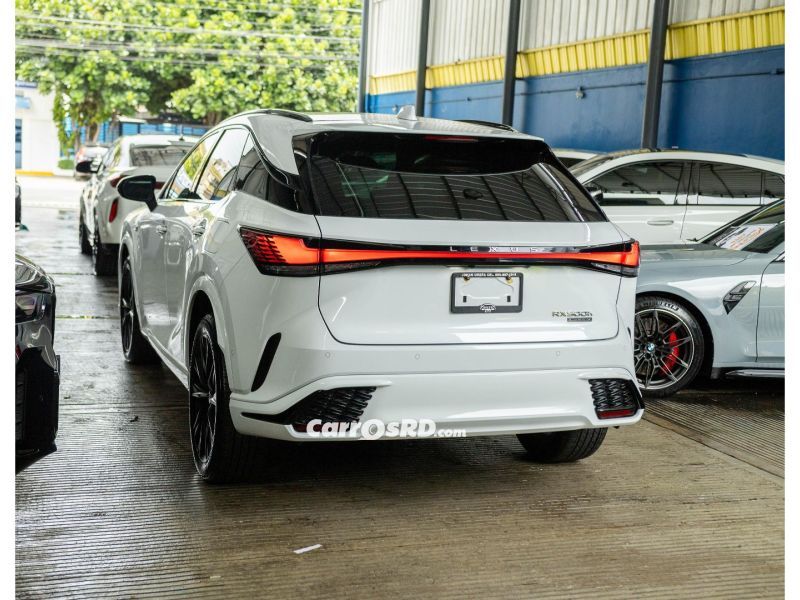 Lexus