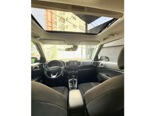 Hyundai Venue SEL