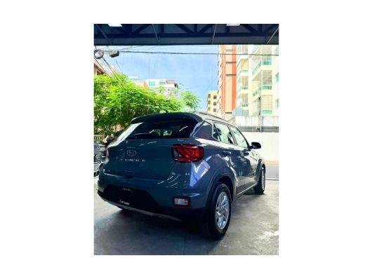 Hyundai Venue SEL