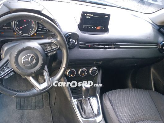 Mazda Demio Carros en venta