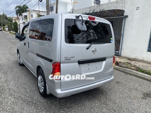 Nissan NV Minivan en venta