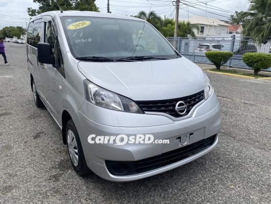 Nissan NV Minivan en venta