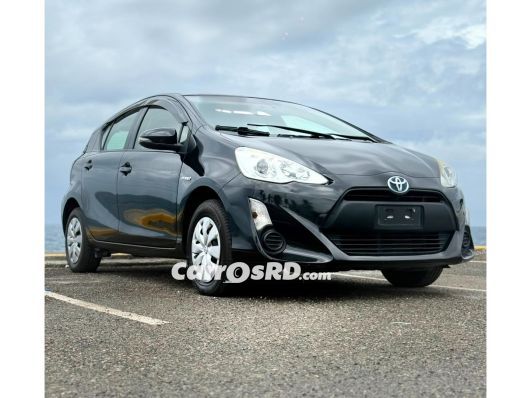 Toyota Aqua Carros en venta