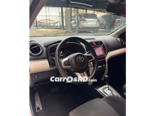 Toyota Rush Jeepeta en venta