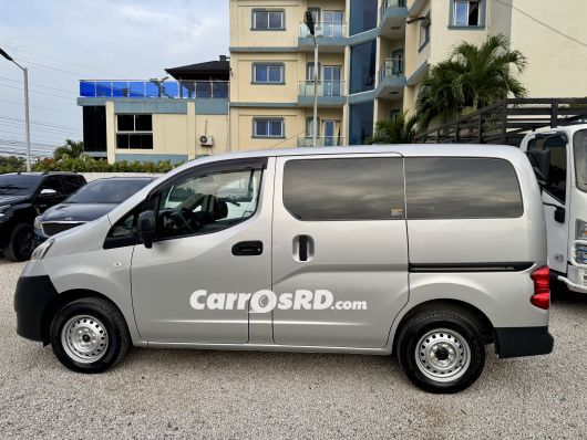 Nissan NV Furgoneta en venta