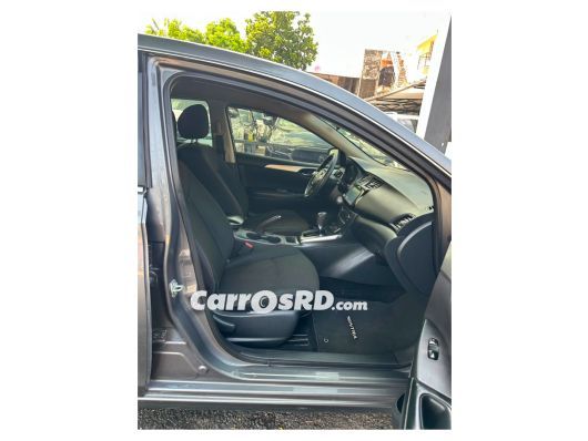 Nissan Sentra Carros en venta