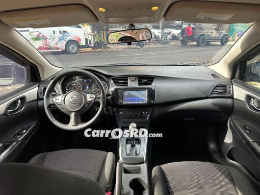 Nissan Sentra Carros en venta