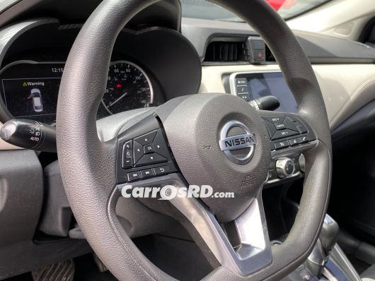 Nissan Versa Carros en venta
