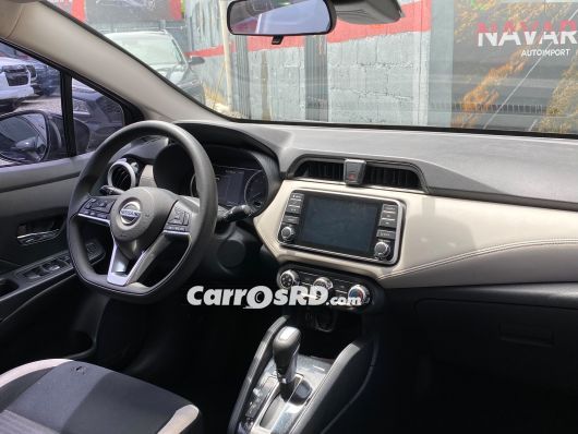 Nissan Versa Carros en venta