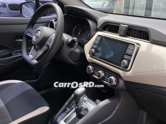 Nissan Versa Carros en venta