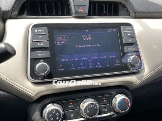 Nissan Versa Carros en venta