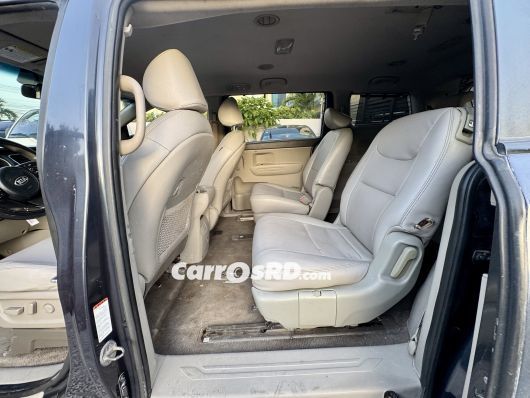Kia Sedona Minivan en venta