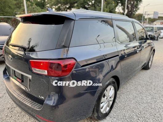 Kia Sedona Minivan en venta