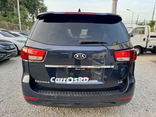 Kia Sedona Minivan en venta