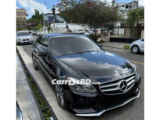 Mercedes-Benz Clase E Carros en venta