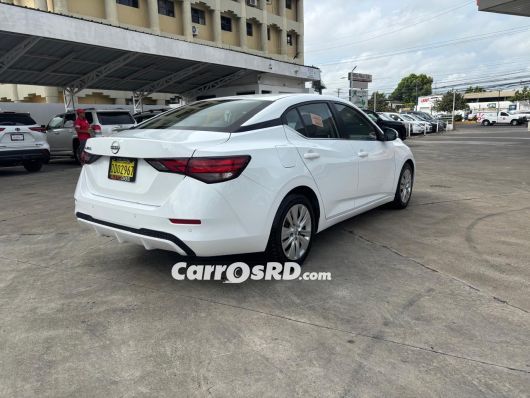 Nissan Sentra Carros en venta