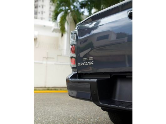 Isuzu