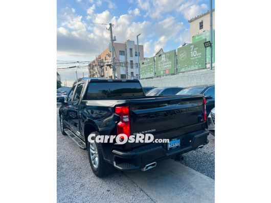 Chevrolet Silverado Camioneta en venta