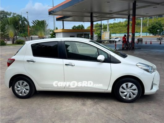 Toyota Vitz Hatchback en venta