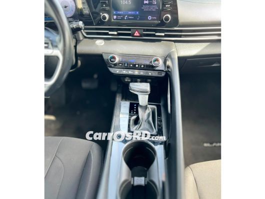 Hyundai Elantra Carros en venta