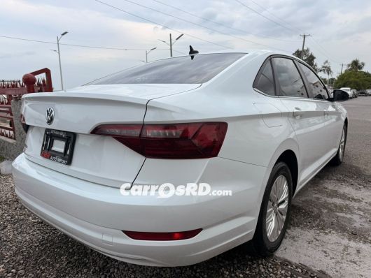 Volkswagen Jetta Carros en venta