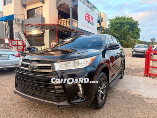 Toyota Highlander Jeepeta en venta