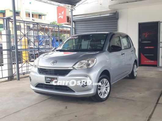 Toyota Passo Carros en venta