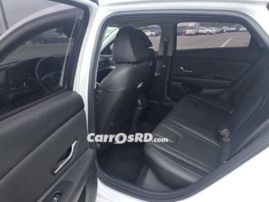 Hyundai Avante Carros en venta