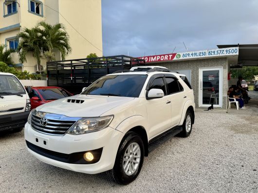 Toyota Fortuner SRV en venta