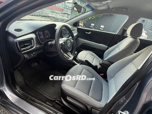 Kia Rio Carros en venta