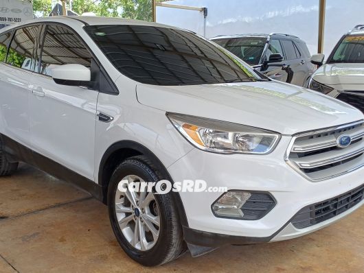 Ford Escape Jeepeta en venta