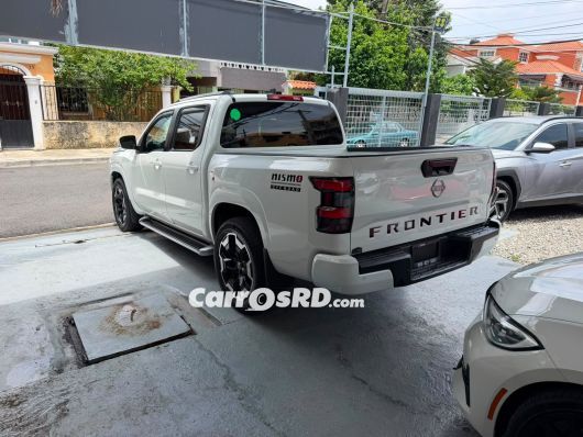 Nissan Frontier Camioneta en venta