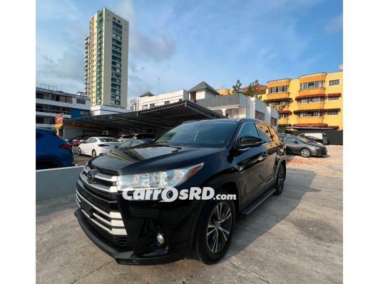 Toyota Highlander Jeepeta en venta