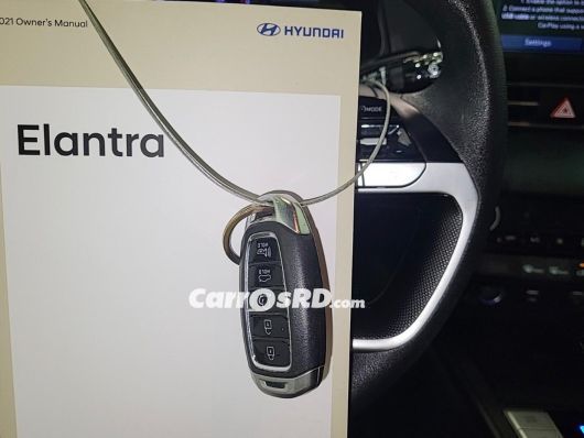 Hyundai Elantra Carros en venta