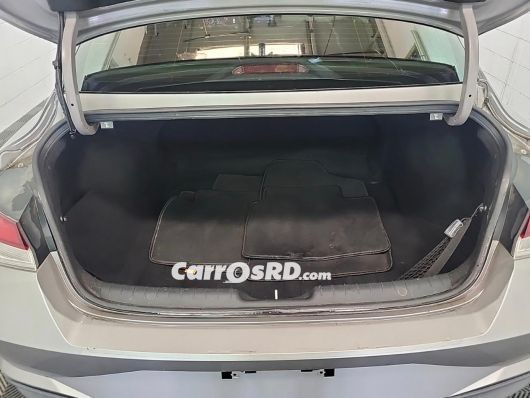 Hyundai Elantra Carros en venta