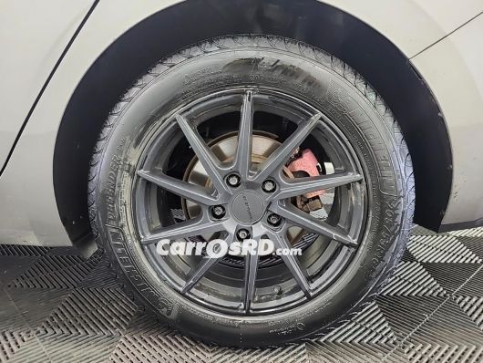Hyundai Elantra Carros en venta