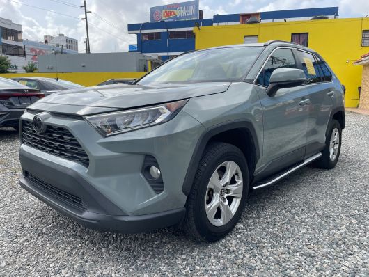 Toyota RAV4 XLE