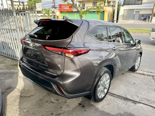 Toyota Highlander Limited