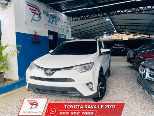 Toyota RAV4 LE