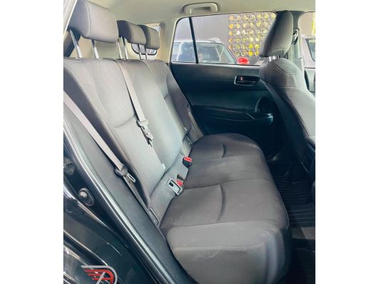 Toyota Corolla Cross Low