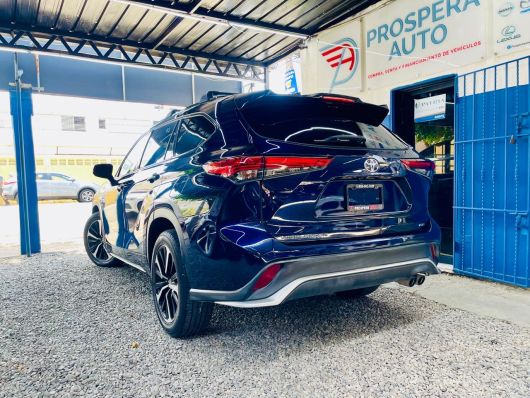 Toyota Highlander XSE
