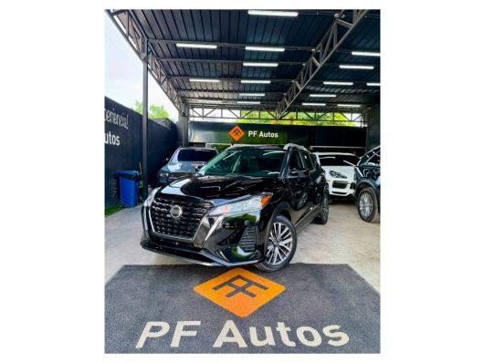 Nissan Kicks SV