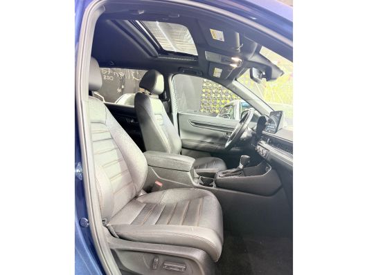 Honda CR-V Touring Hybrid
