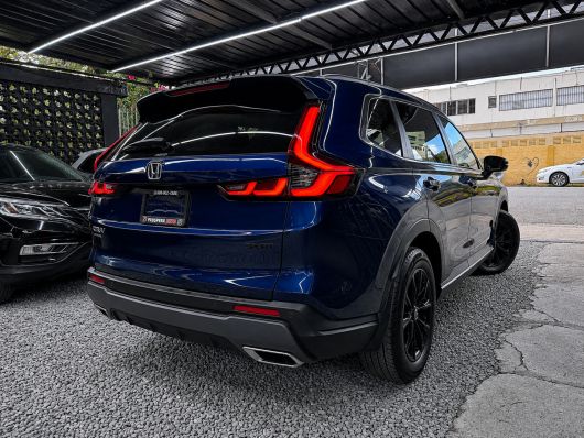 Honda CR-V Touring Hybrid