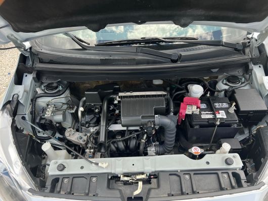 Mitsubishi Mirage ES